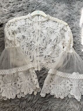 Delicate Ivory Lace Bell-Sleeve Crop Top